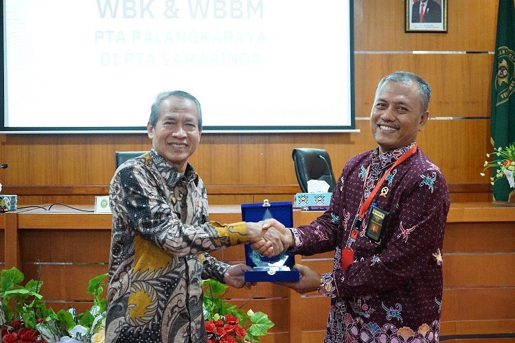 20102023 Studi Banding 6