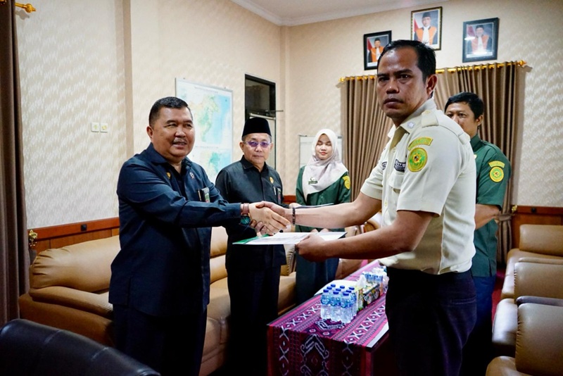 22072025 Penyerahan Dansos 1