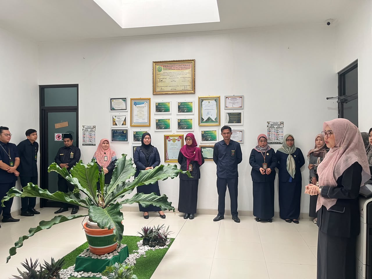 1. Semangat Menuntut Ilmu